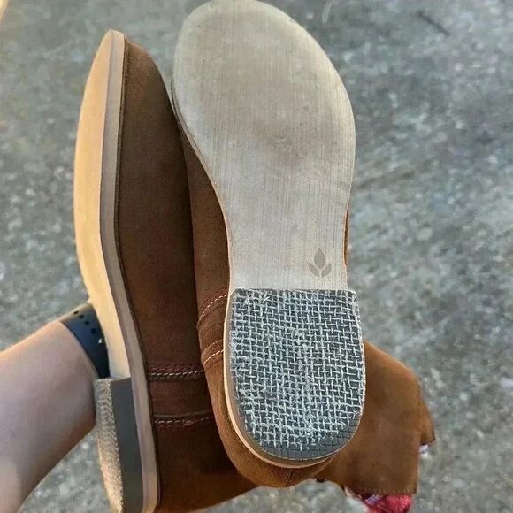 Reef Low Desert Boots - Picture 12 of 13